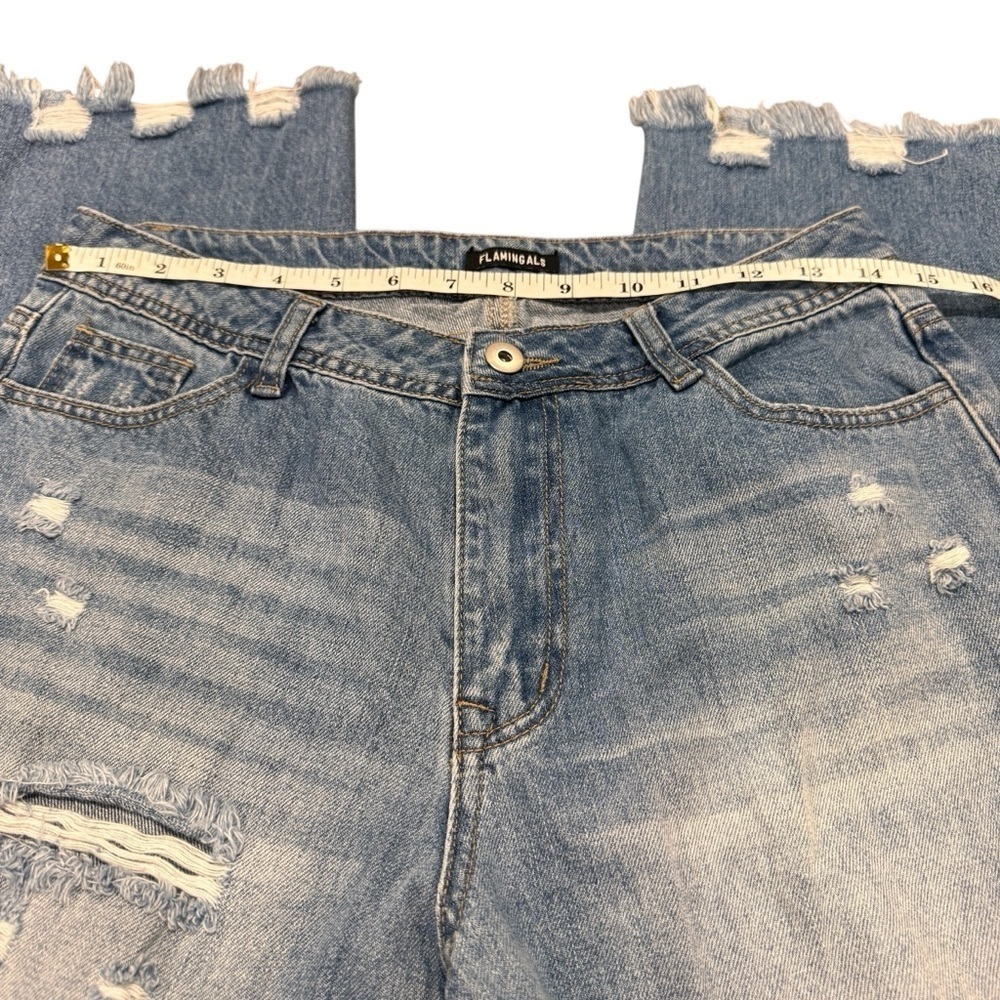 Flamingals Jeans Women’s Blue Distressed Denim Straight Boyfriend Raw Hem Sz Sm - Picture 7 of 8